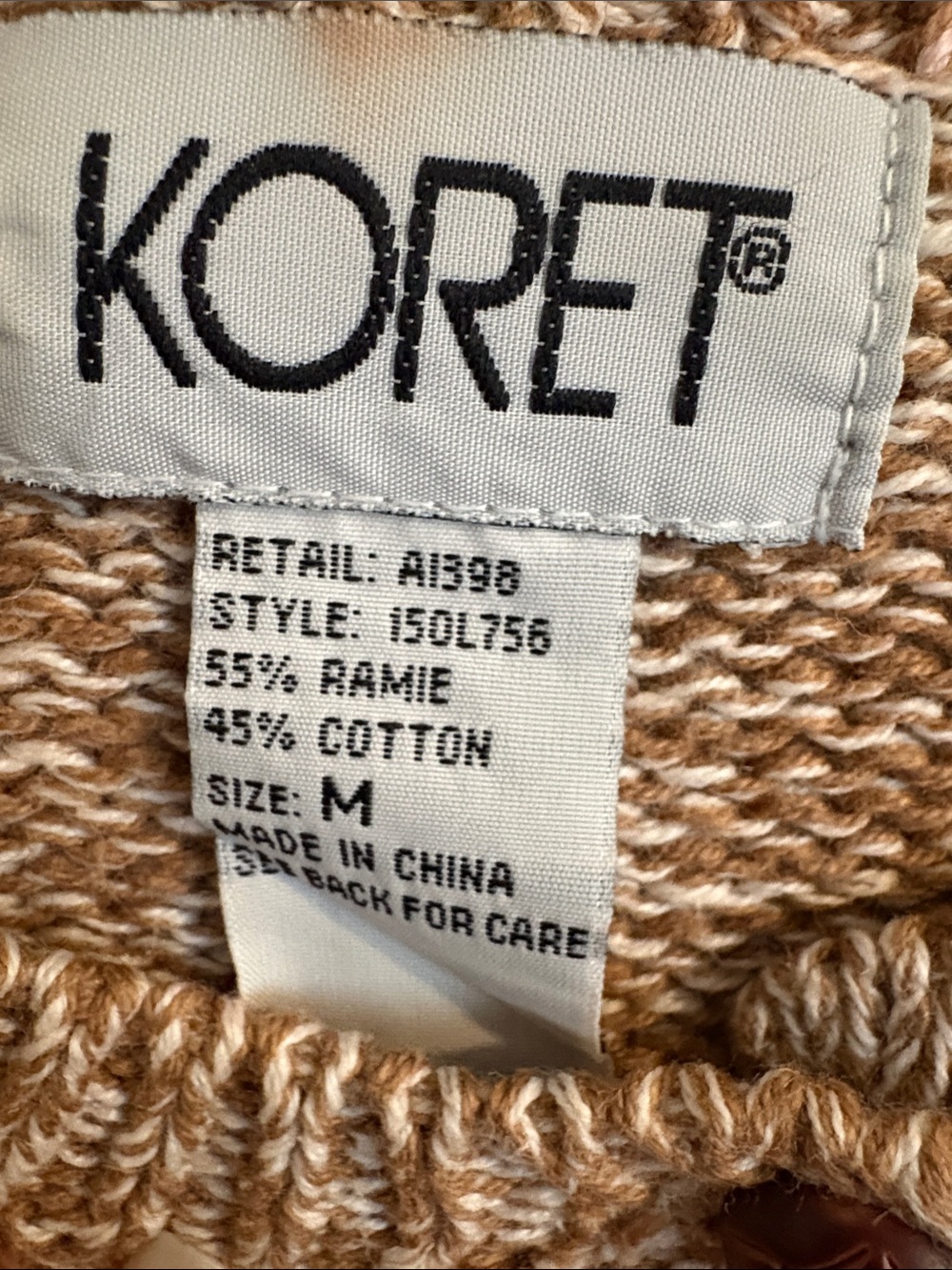 Koret Beige Cardigan with Autumn Cottage & Pumpkin Motif - Picture 2 of 10